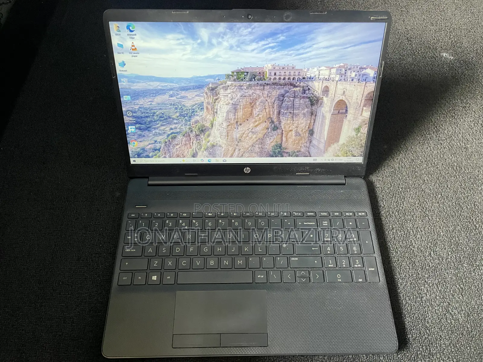 Laptop HP 4GB Intel Celeron HDD 1T