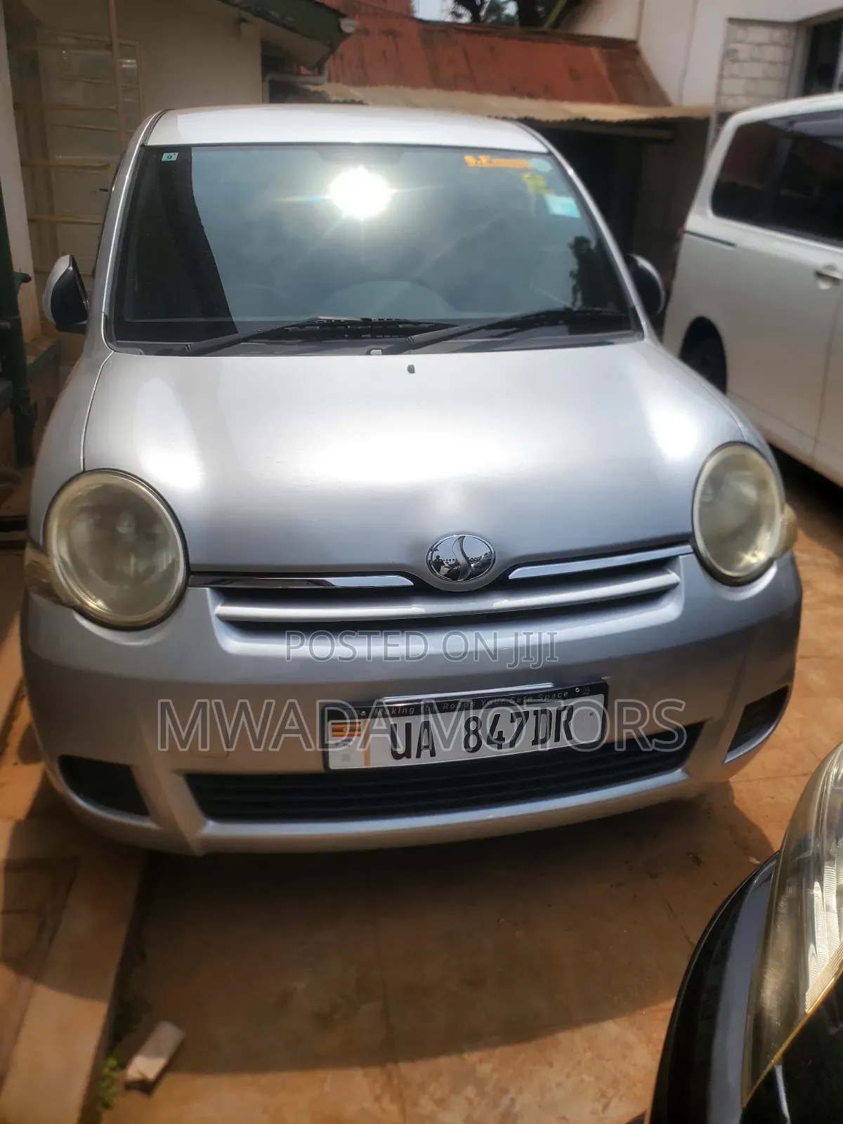 Toyota Sienta 2008 Silver