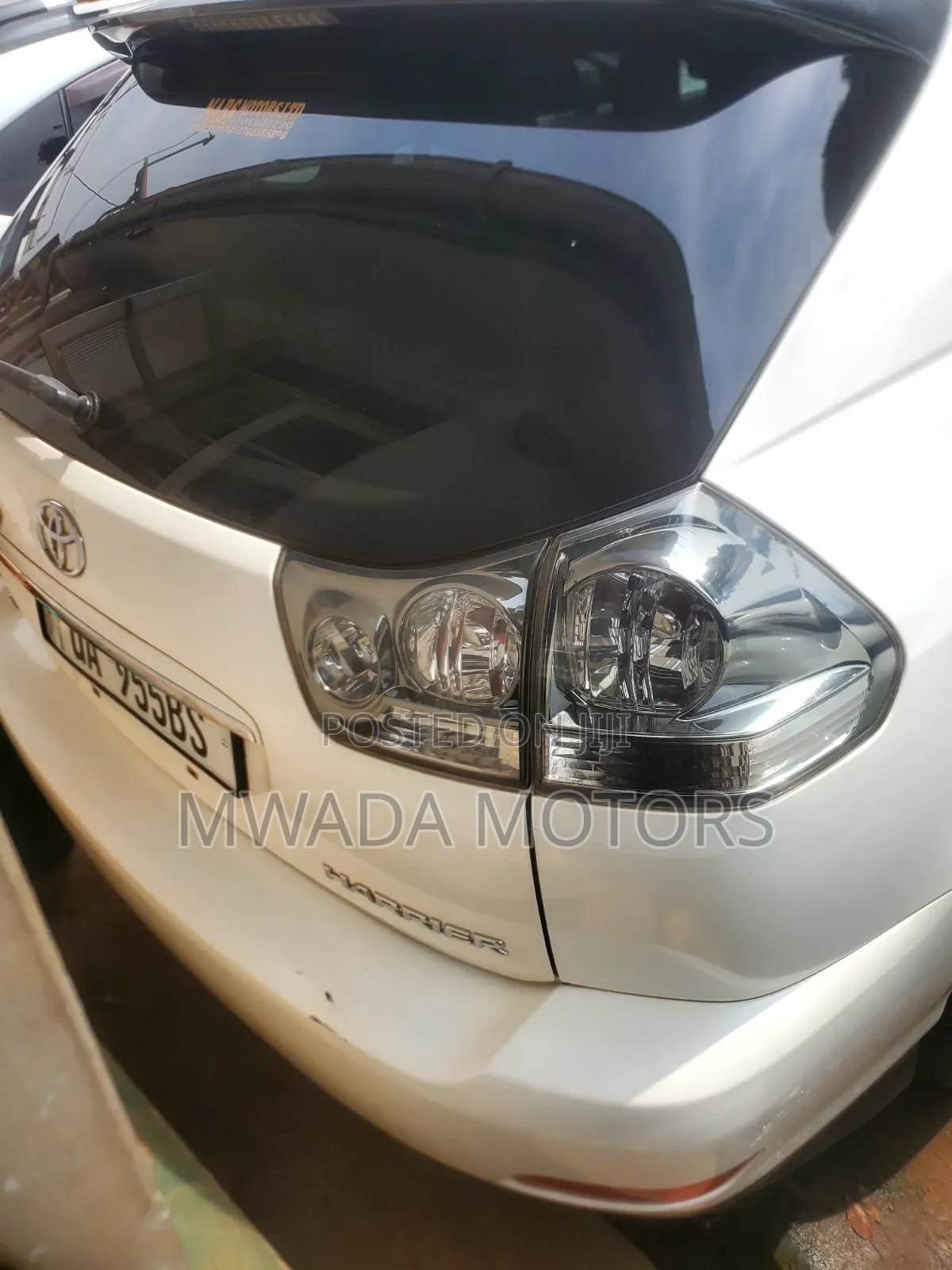 Toyota Harrier 2010 White