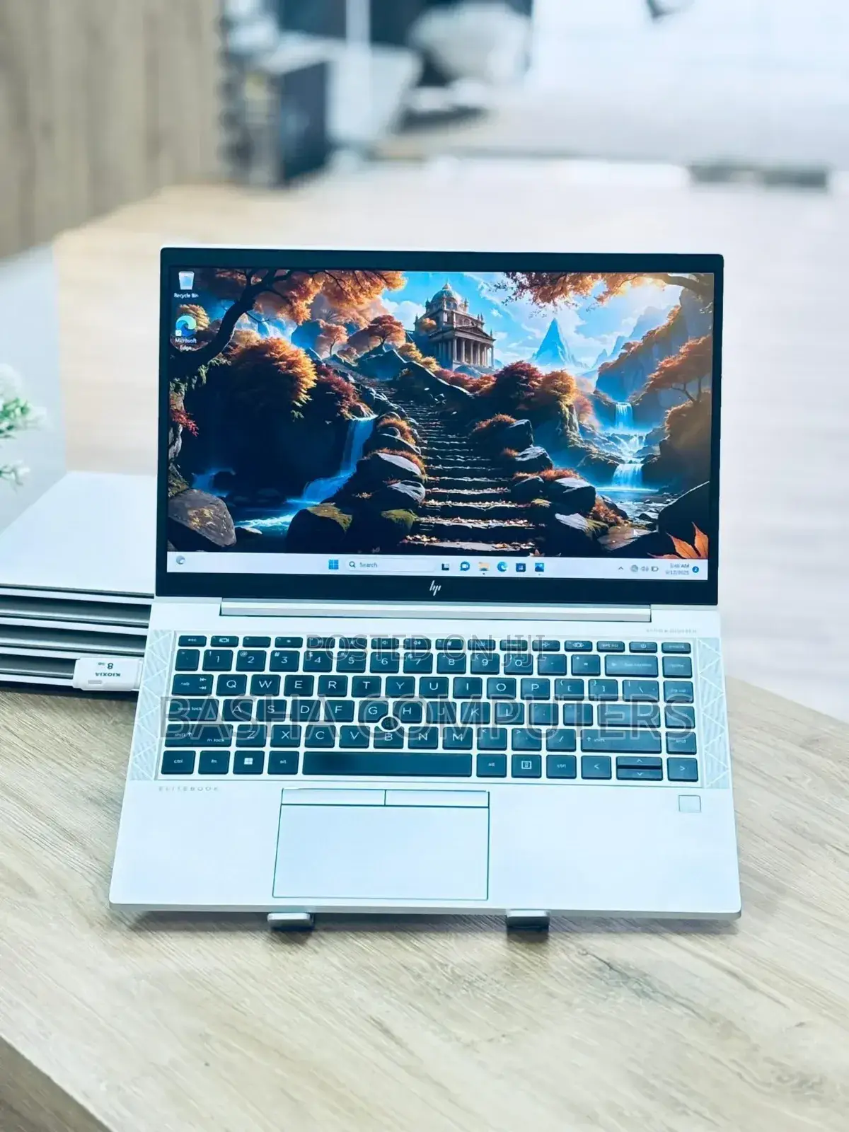 New Laptop HP EliteBook 840 G6 8GB Intel Core i7 SSHD (Hybrid) 256GB