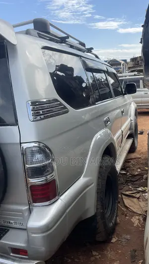 Toyota Land Cruiser Prado 3.0 TD 2000 Silver