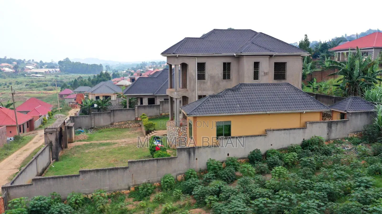 4bdrm Mansion in Namagoma, Central Division for sale