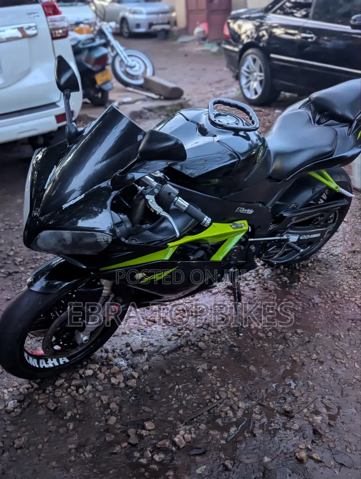 Yamaha R1 2017 Black