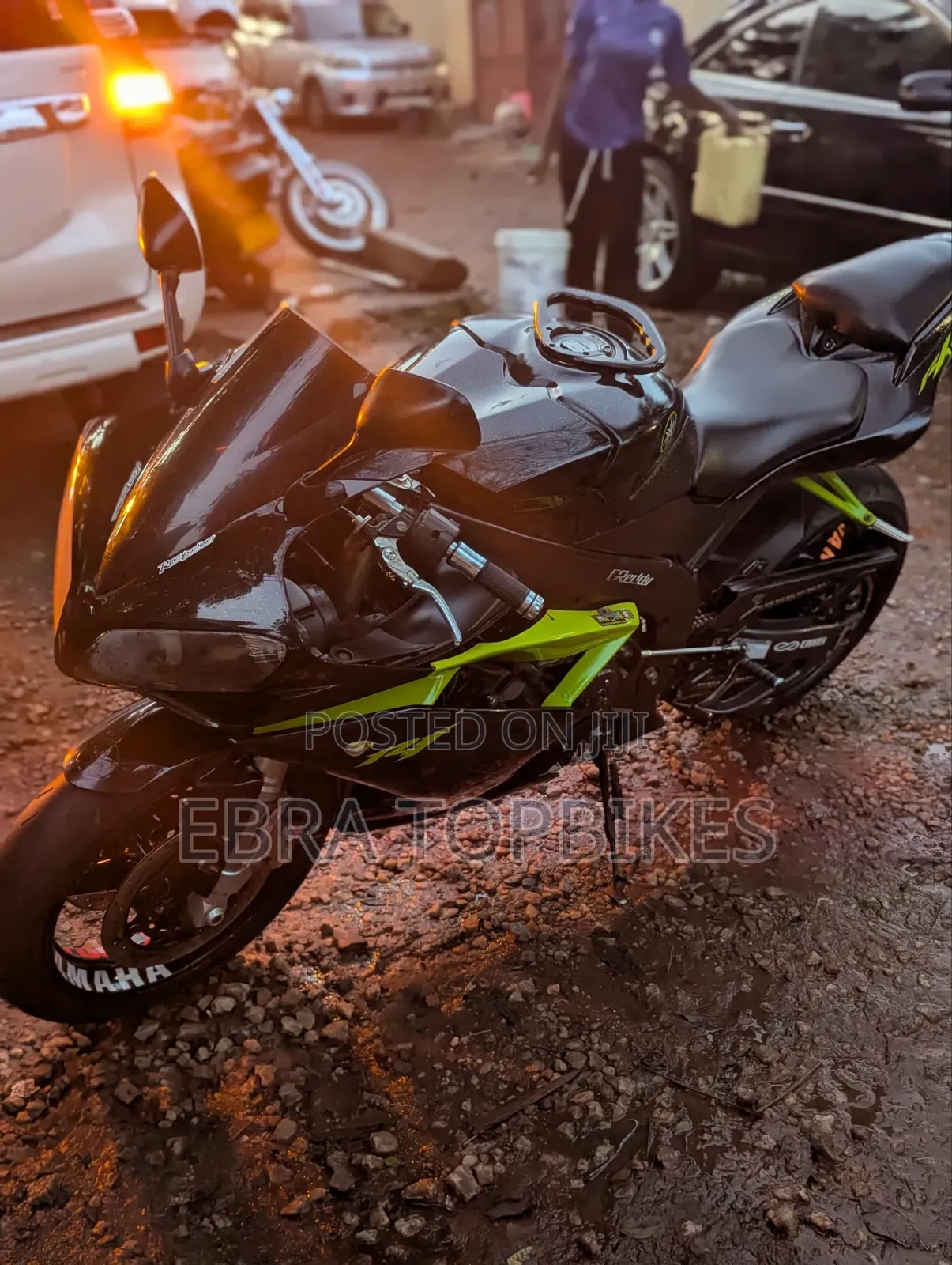 Yamaha R1 2017 Black