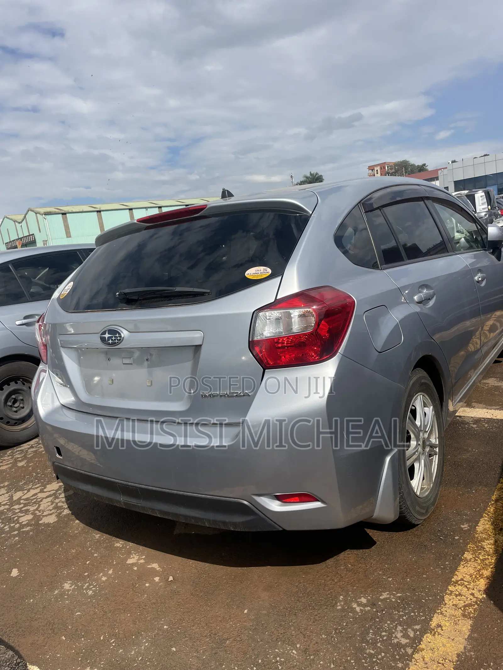 Subaru Impreza 2.0i Premium PZEV 4dr Hatchback AWD (2.0L 4cyl CVT) 2015 Silver