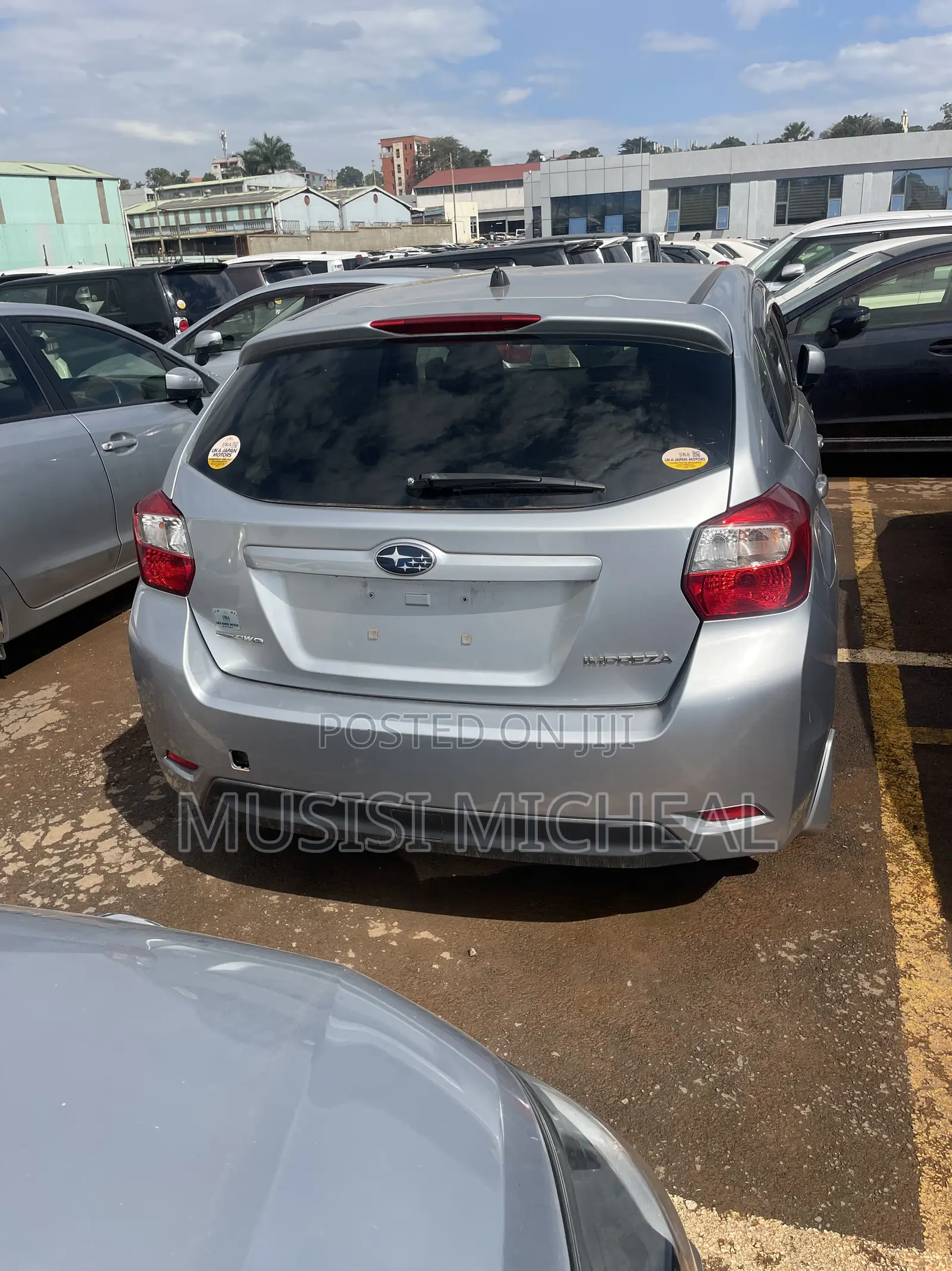 Subaru Impreza 2.0i Premium PZEV 4dr Hatchback AWD (2.0L 4cyl CVT) 2015 Silver