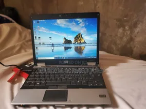 Laptop HP EliteBook 840 3GB Intel Core 2 Duo eMMC 72GB