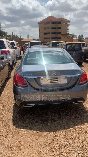 Mercedes-Benz C200 2018 Gray