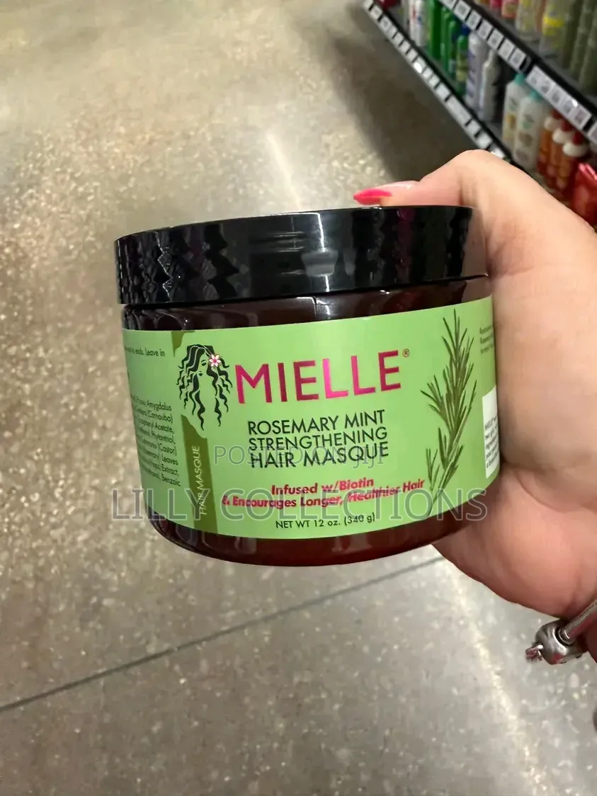Mielle Rosemary Mint Strengthening Hair Masque