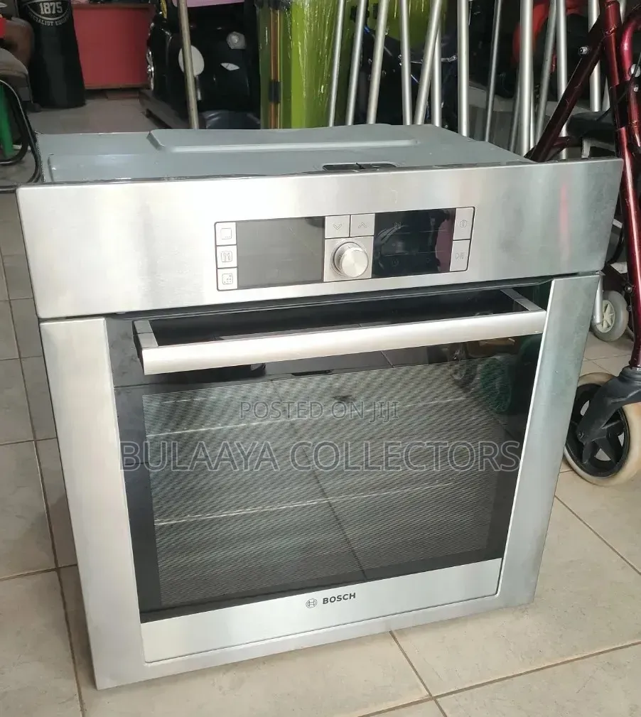 Uk Used Bosch Serie 8 Built-in Electric Oven.