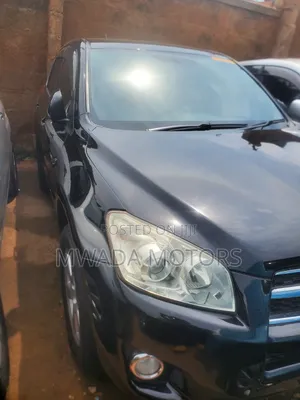 Toyota RAV4 2010 Black