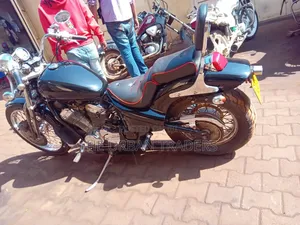 Honda Steed 2000 Red