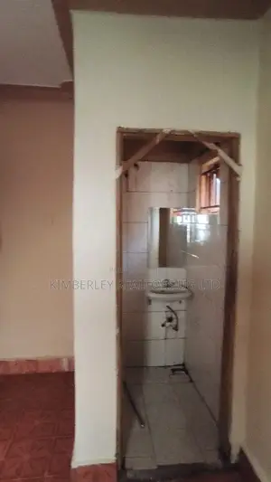 Furnished 2bdrm Apartment in Goma for sale