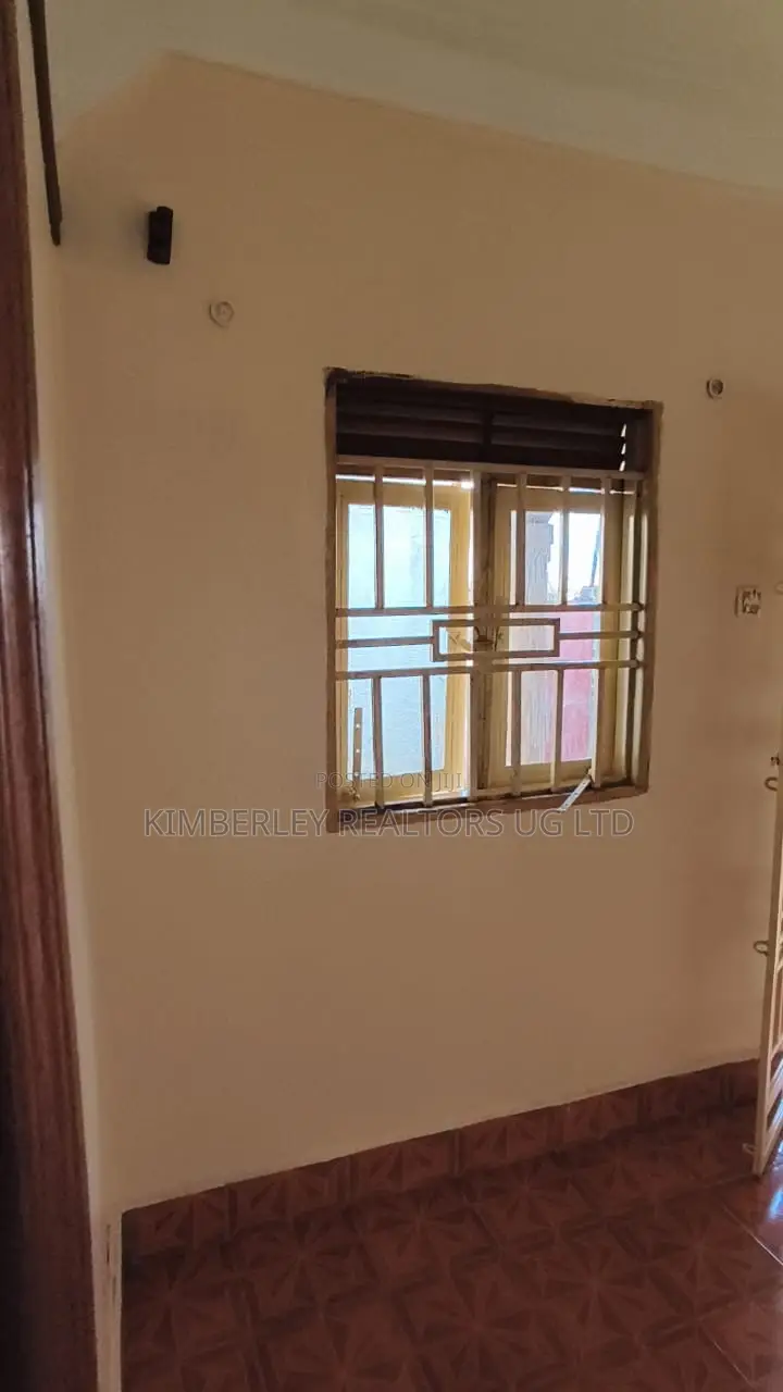Furnished 2bdrm Apartment in Goma for sale