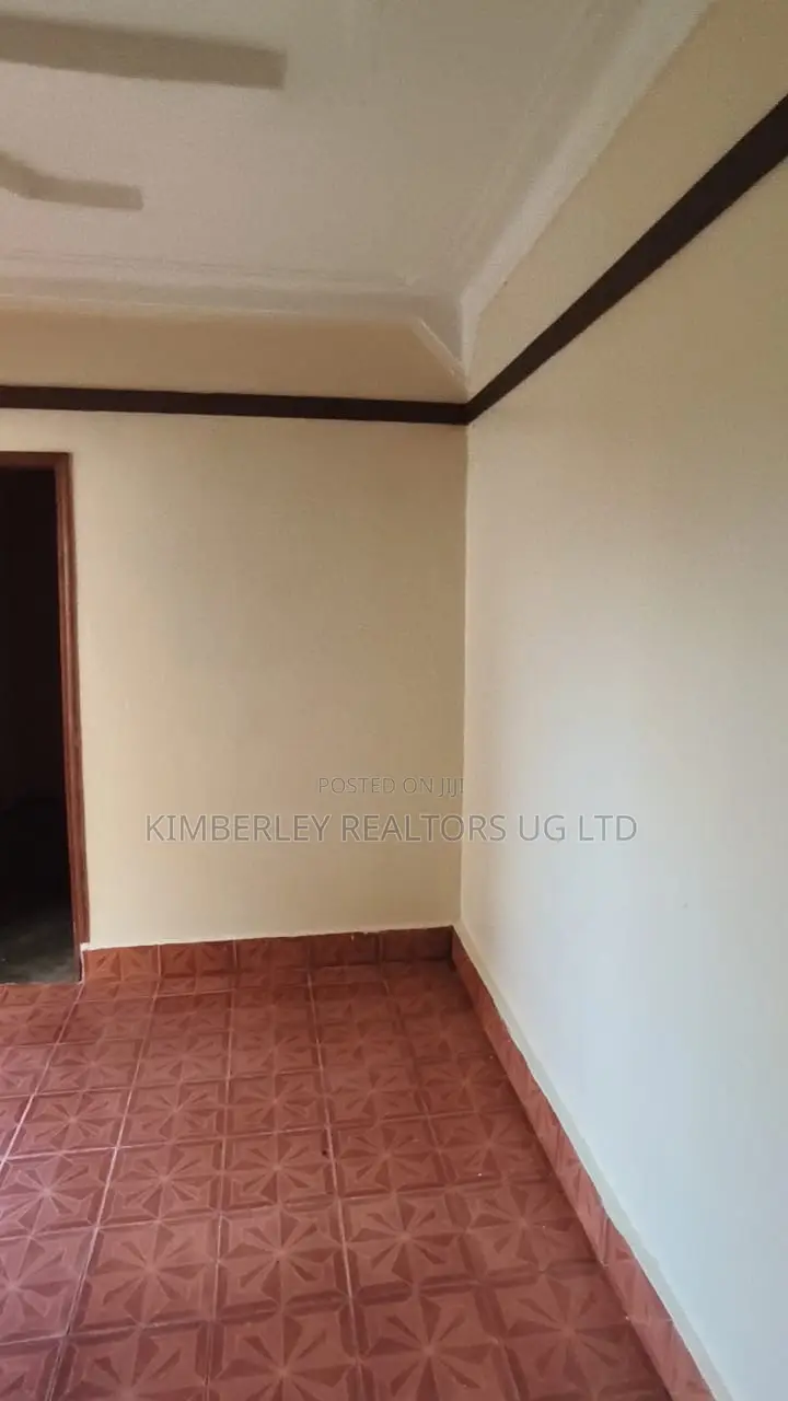 Furnished 2bdrm Apartment in Goma for sale