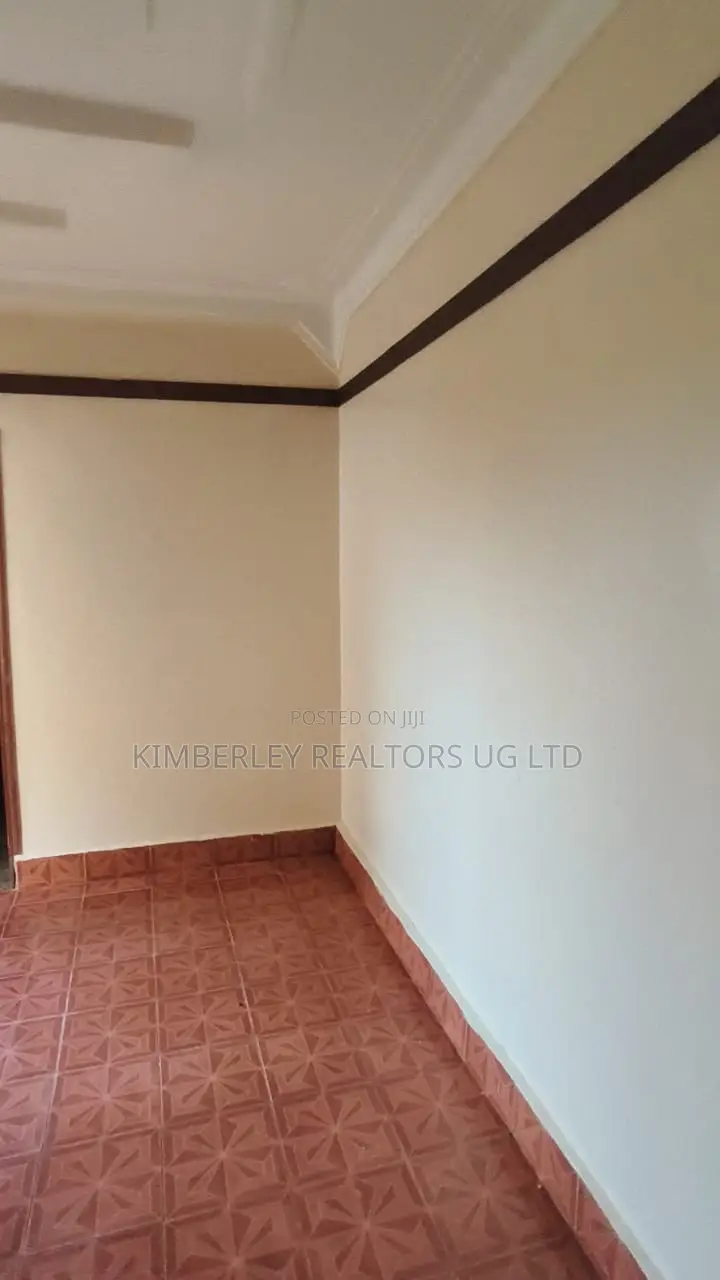 Furnished 2bdrm Apartment in Goma for sale