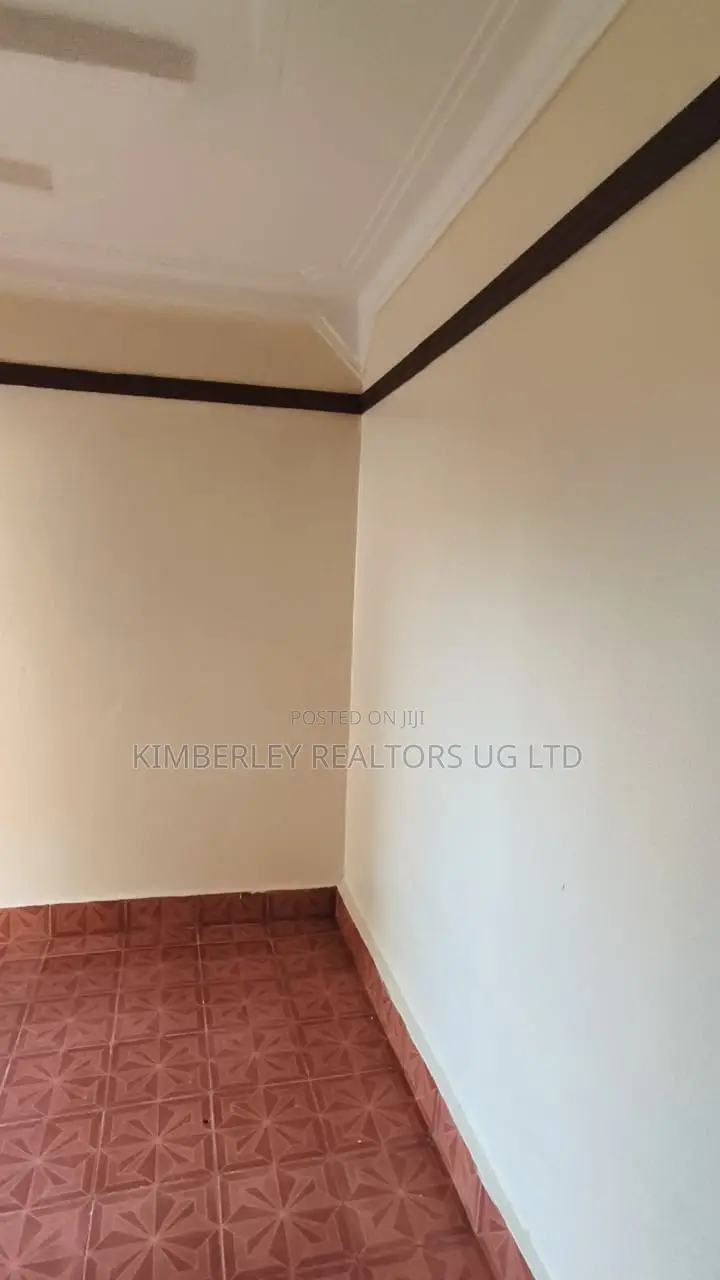 Furnished 2bdrm Apartment in Goma for sale