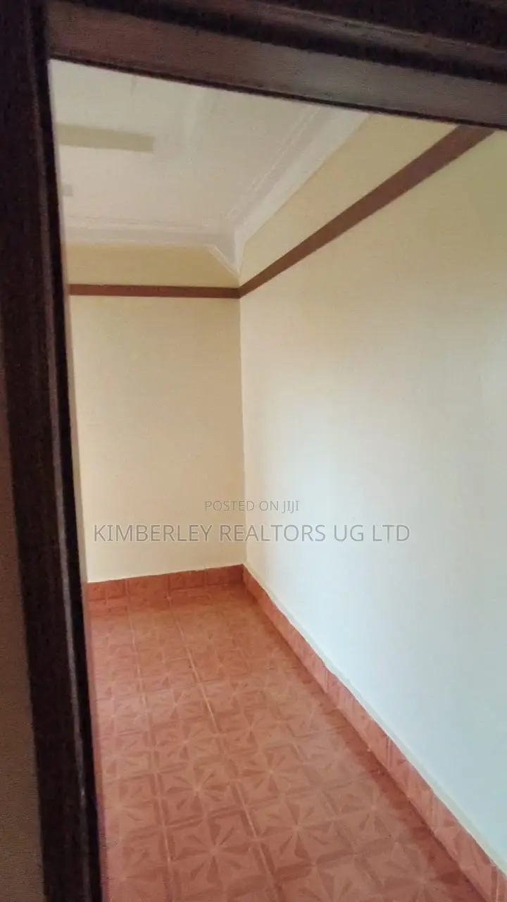 Furnished 2bdrm Apartment in Goma for sale