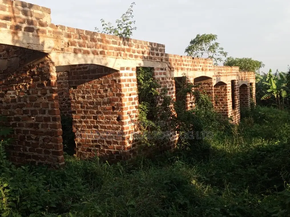 Quick Sale Rental Investment – Matugga (Gombe Town)
