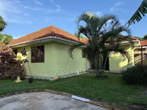 3bdrm Bungalow in Kawuku, Makindye for rent