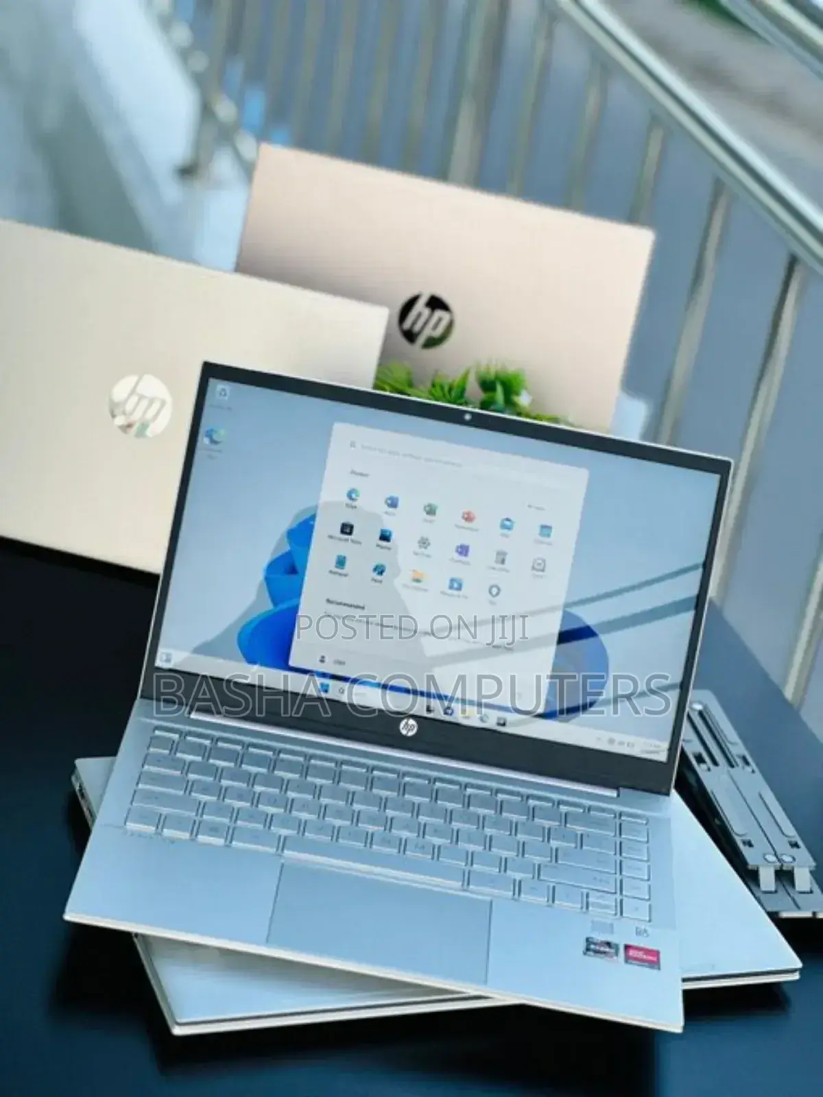 New Laptop HP Pavilion 13 16GB AMD Ryzen 9 SSD 512GB