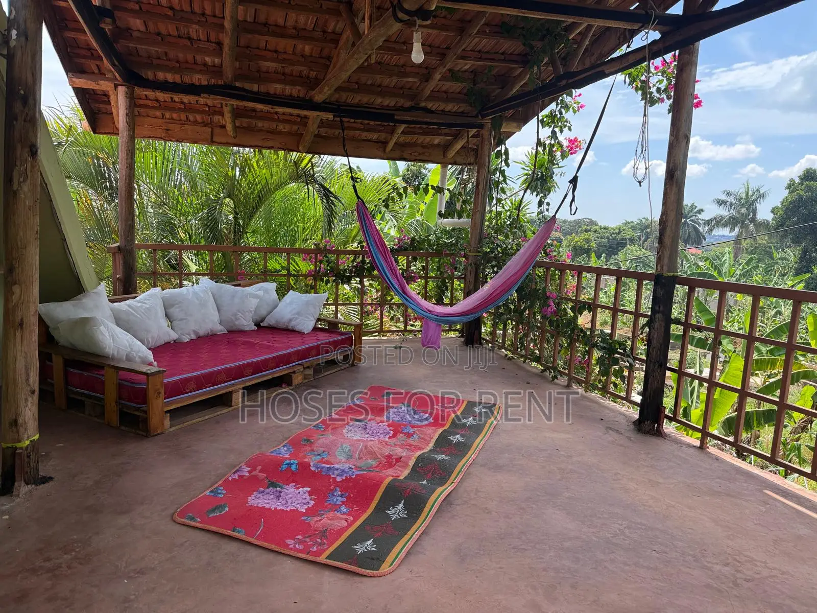 3bdrm Bungalow in Kawuku, Makindye for rent