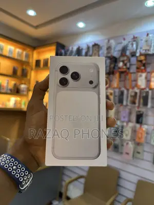New Apple iPhone 17 Pro 256 GB Silver