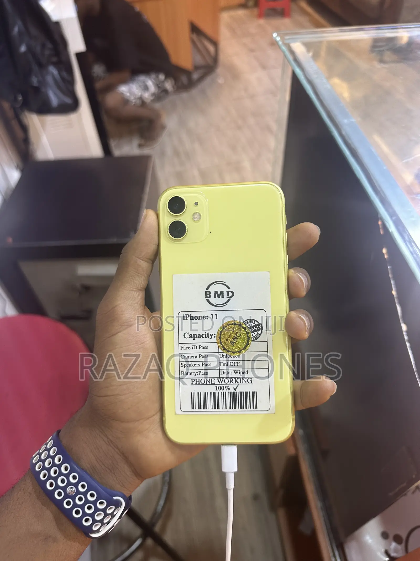 Apple iPhone 11 128 GB Yellow