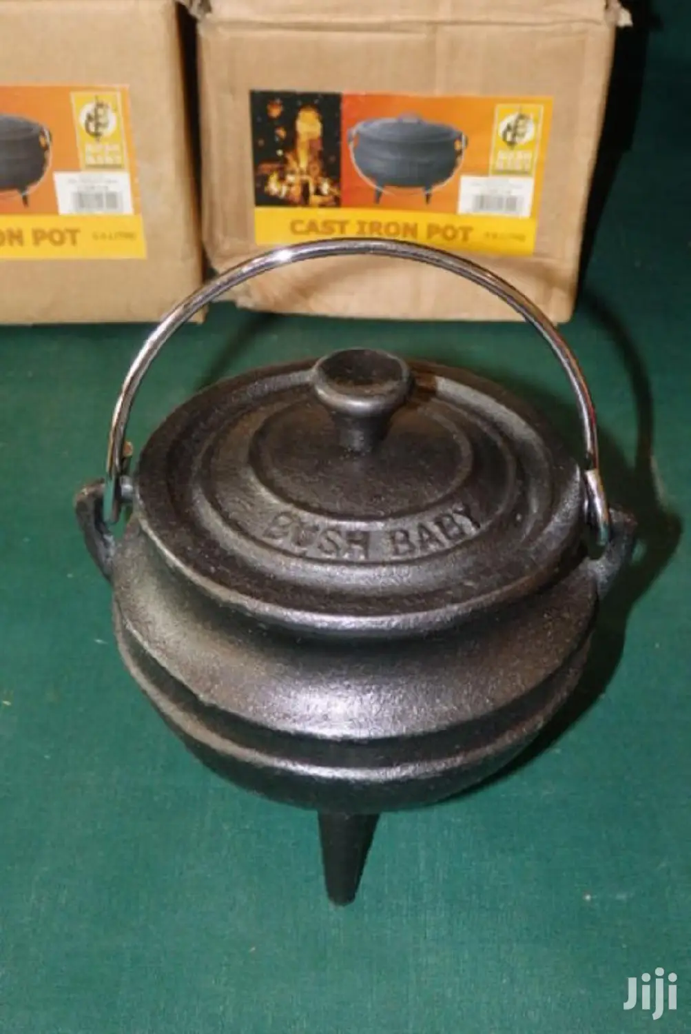 Bush Baby 8 Litre 3 Legged Cast Iron Pot Potjie