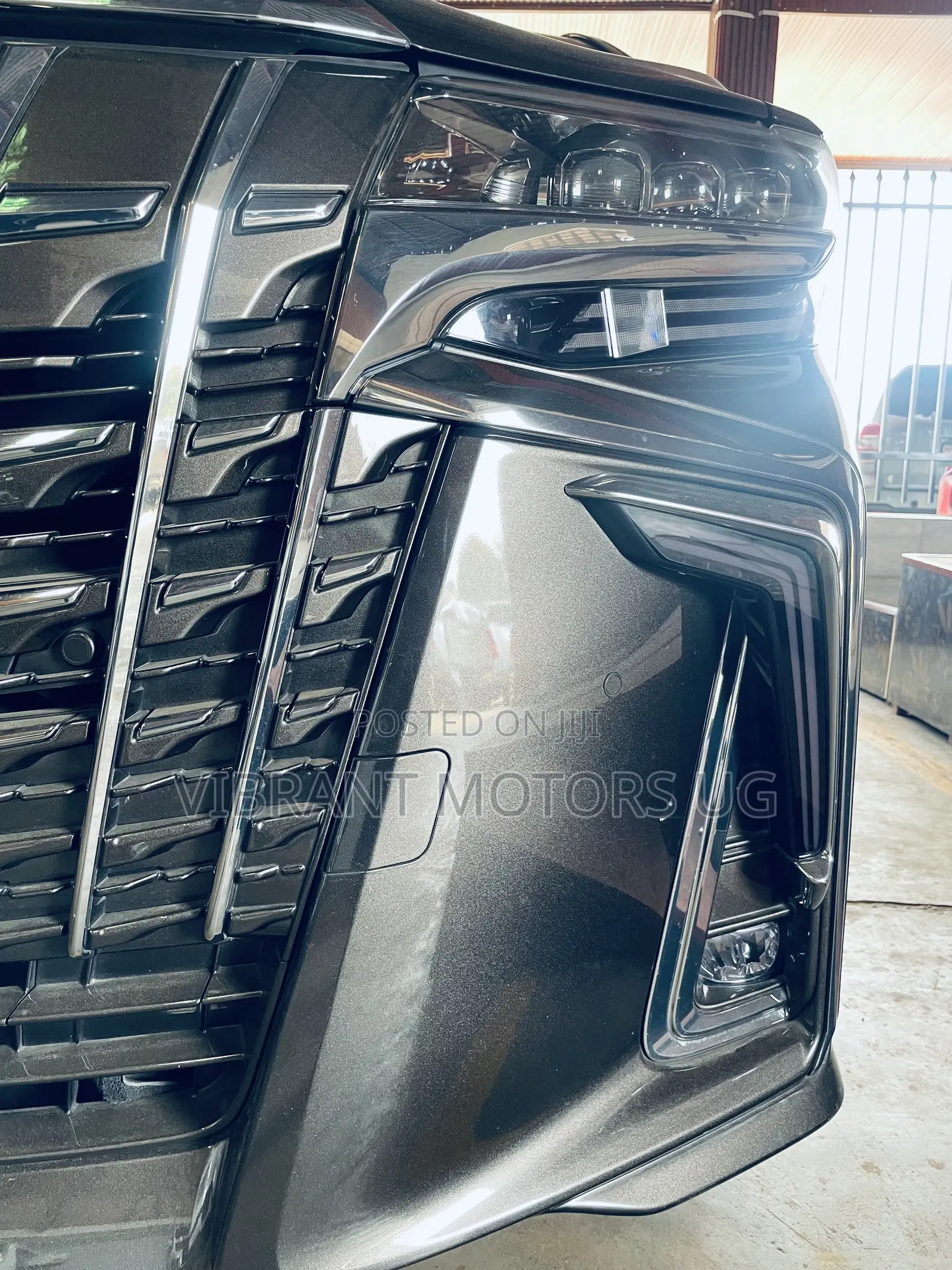 Toyota Alphard 2020 Gray