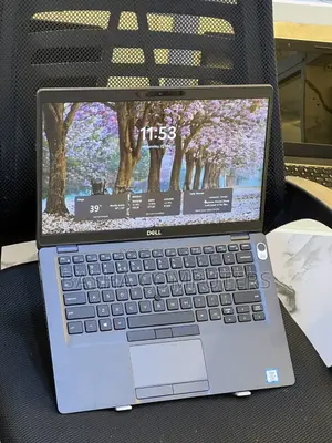 New Laptop Dell Latitude 7390 8GB Intel Core i7 SSD 256GB