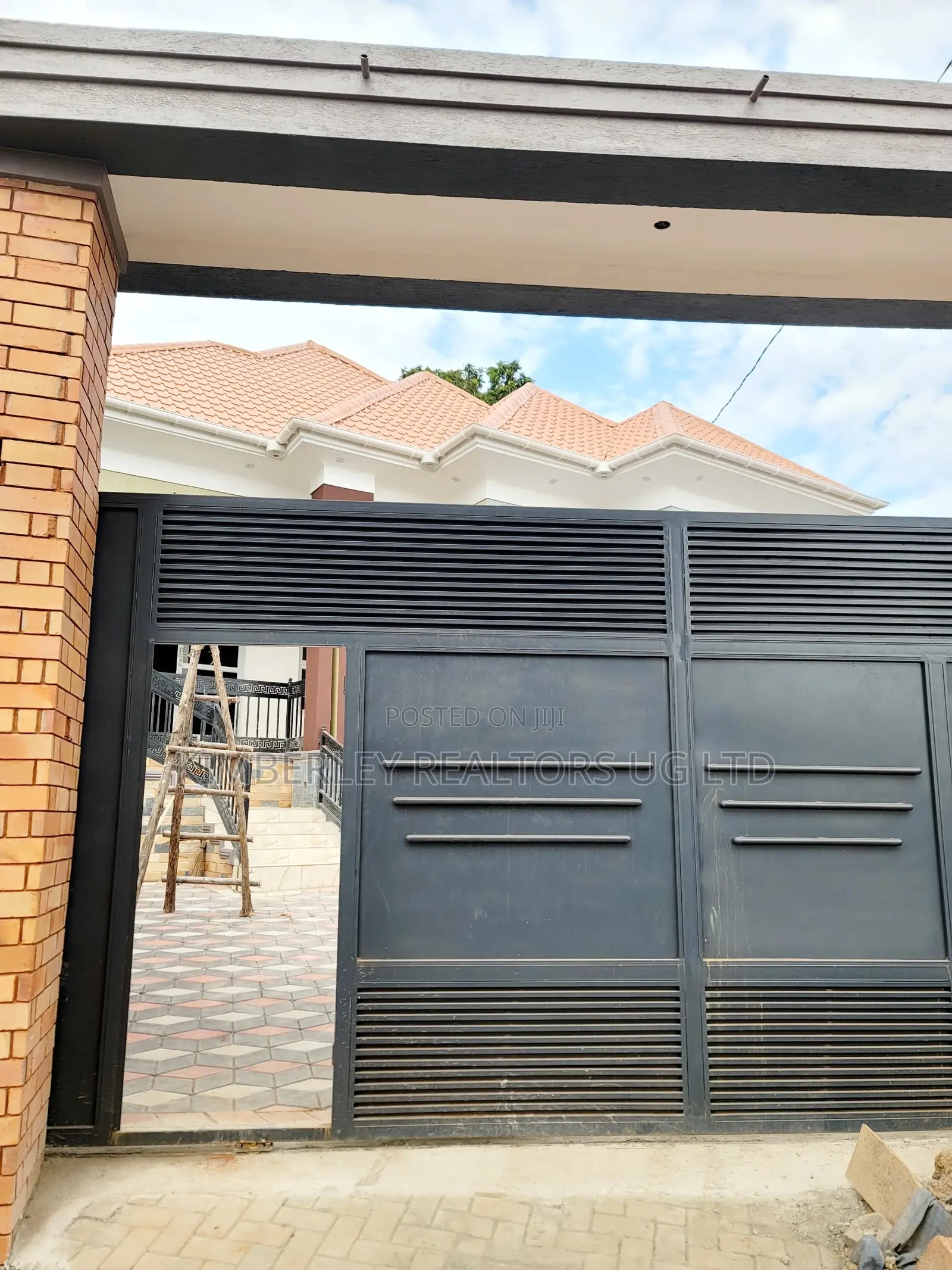 4bdrm House in Wakiso / Wakiso for sale