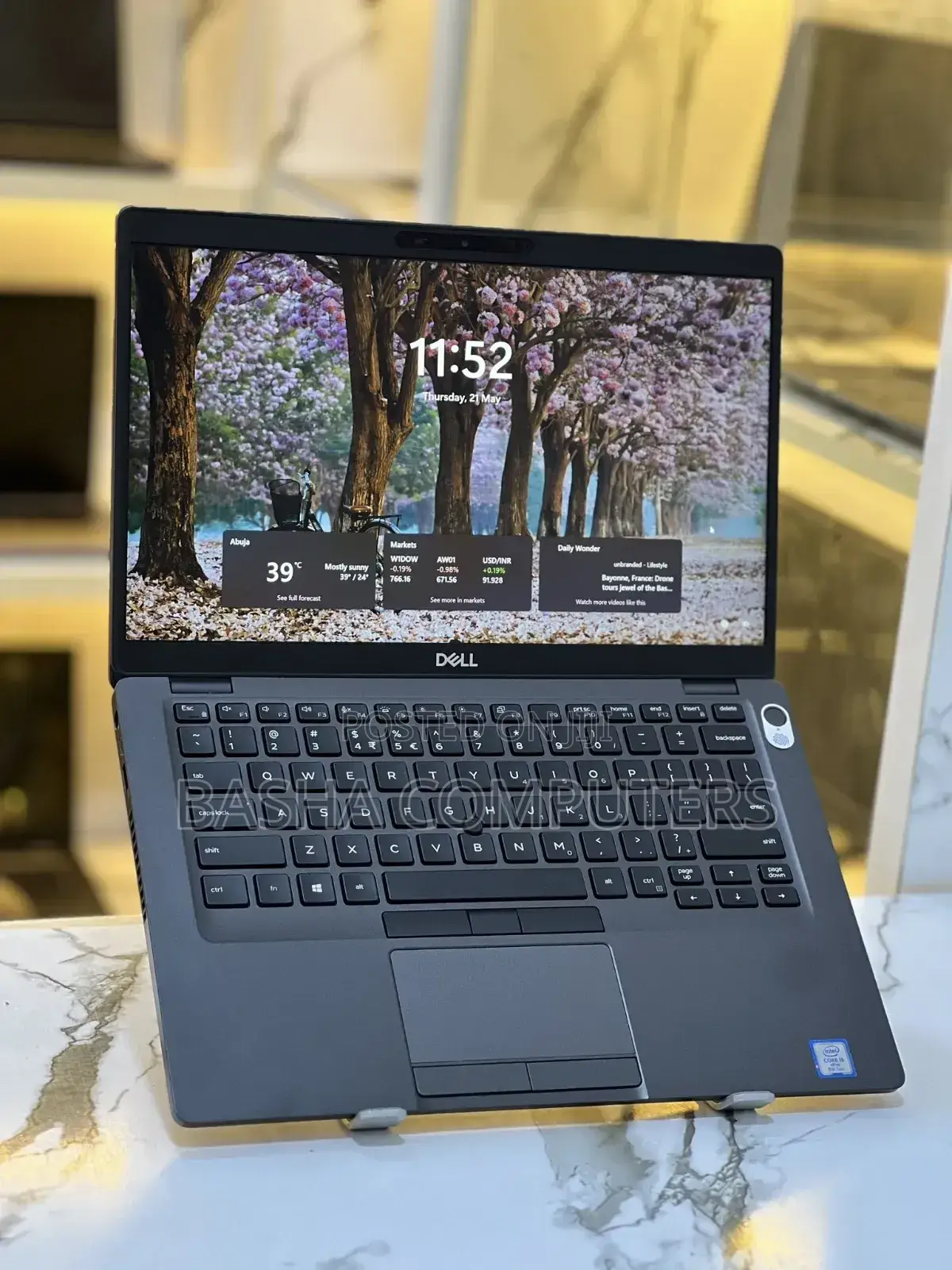 New Laptop Dell Latitude 7390