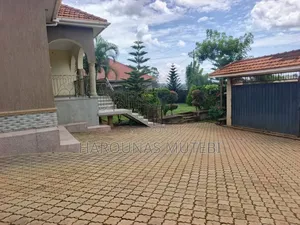 Furnished 3bdrm House in Wakiso Town for sale