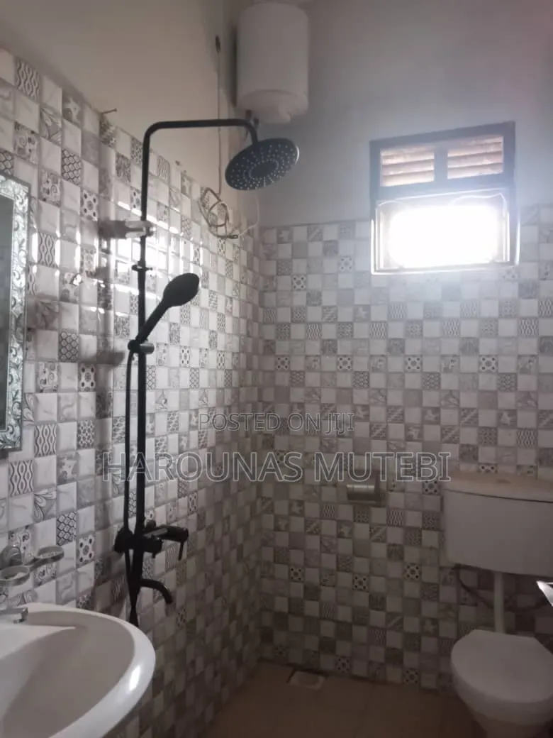 Furnished 3bdrm House in Wakiso Town for sale