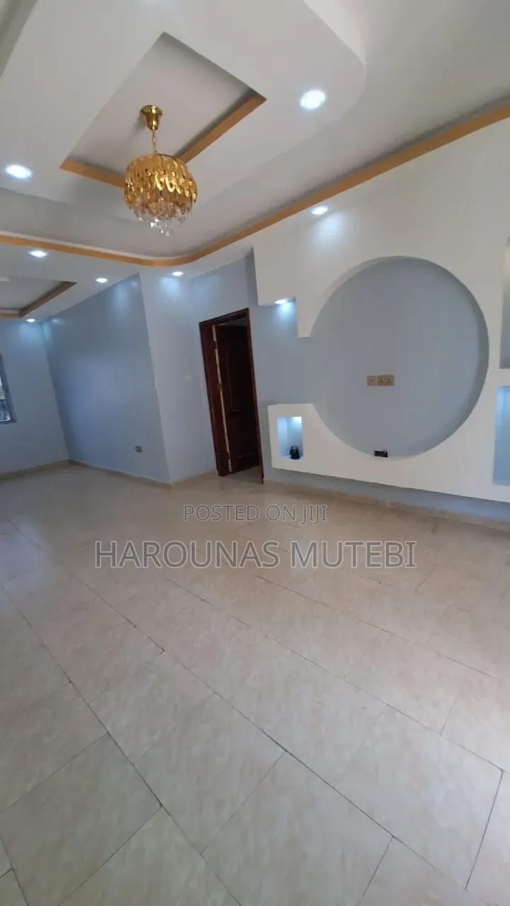 Furnished 4bdrm Bungalow in Bujjuko, Wakiso / Wakiso for sale
