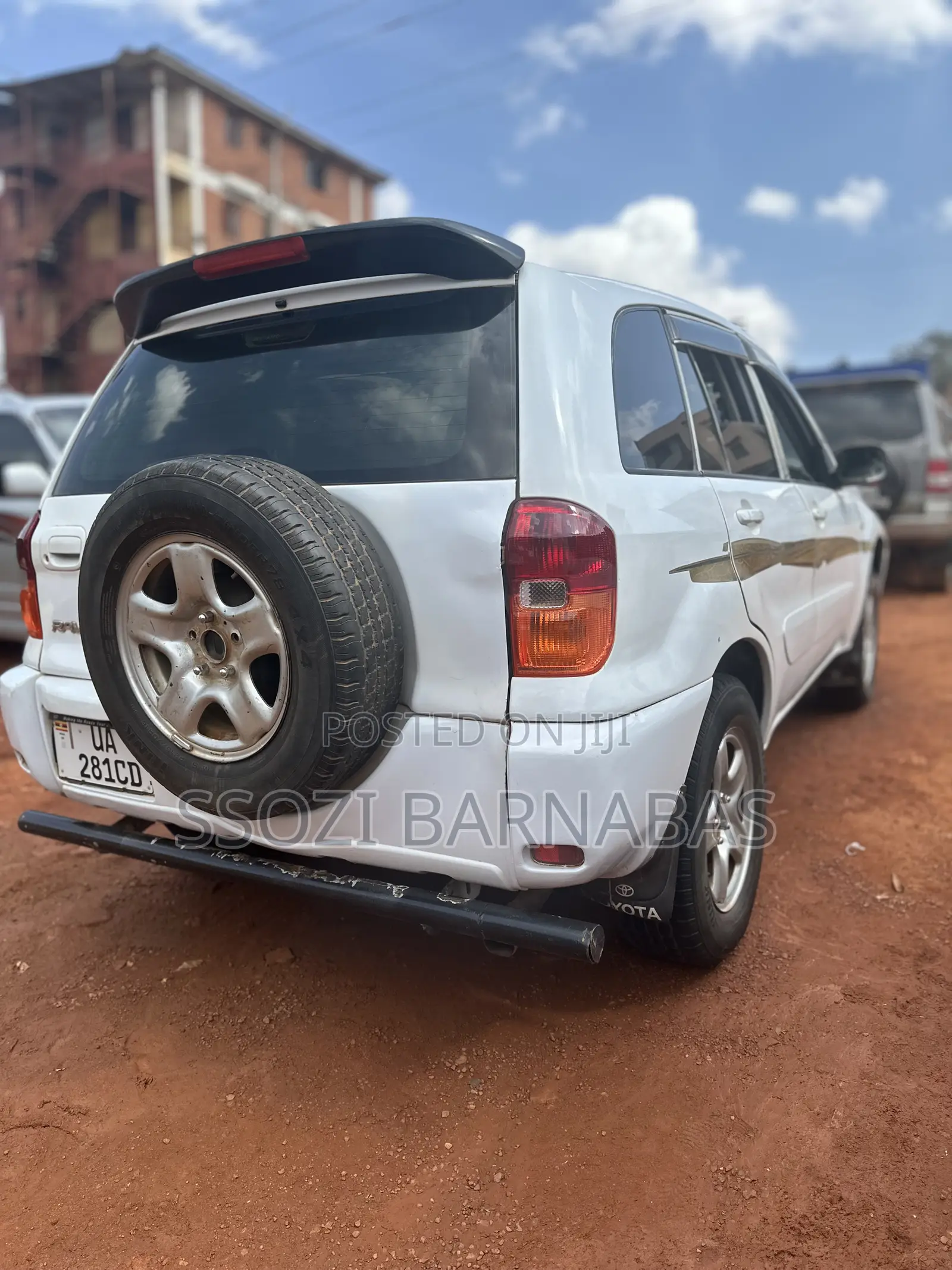 Toyota RAV4 Automatic 2003 White