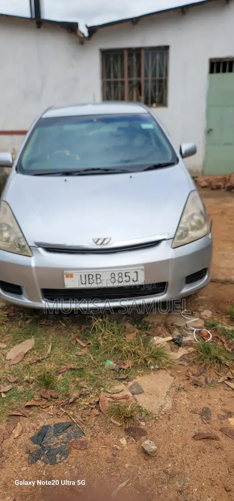 Toyota Wish 2004 Silver