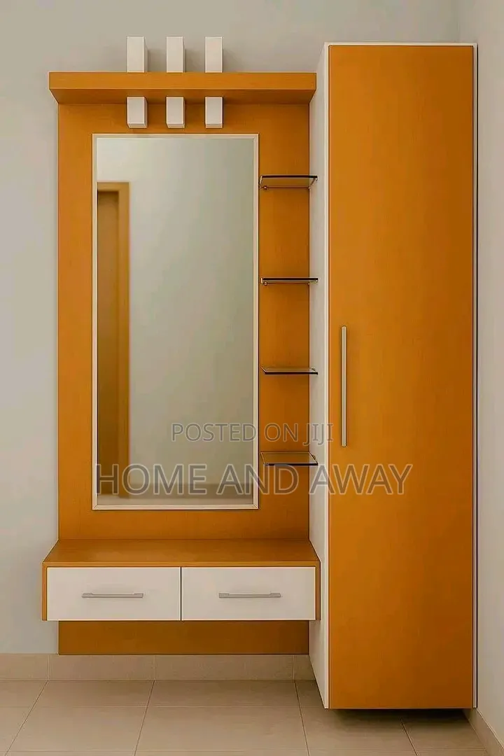 Self Contained Dressing Units/Dressing Tables Any Colour 1,500,000/-