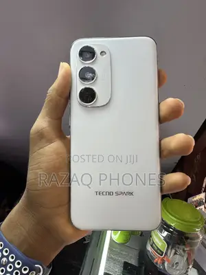 Tecno Spark 20 128 GB White