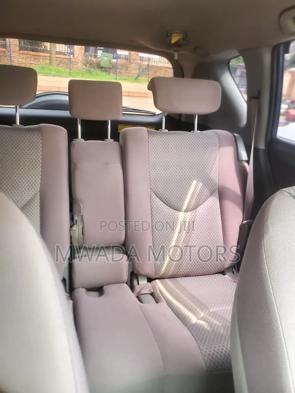 Toyota RAV4 2010 Blue
