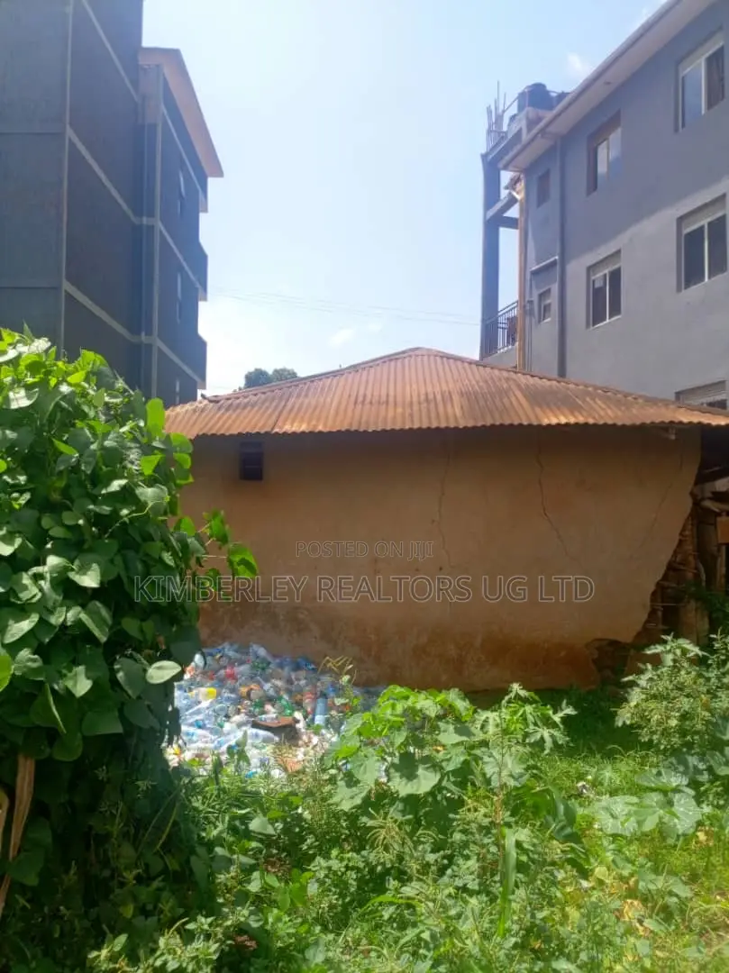 Plot for Sale – Kisasi Kulambiro