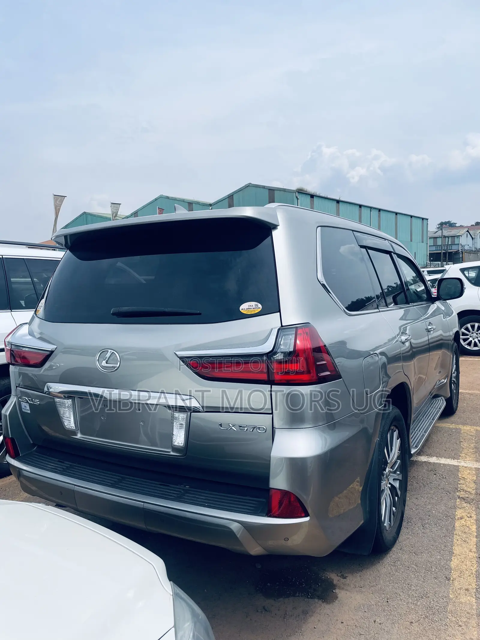 Lexus LX 570 AWD 2017 Gray