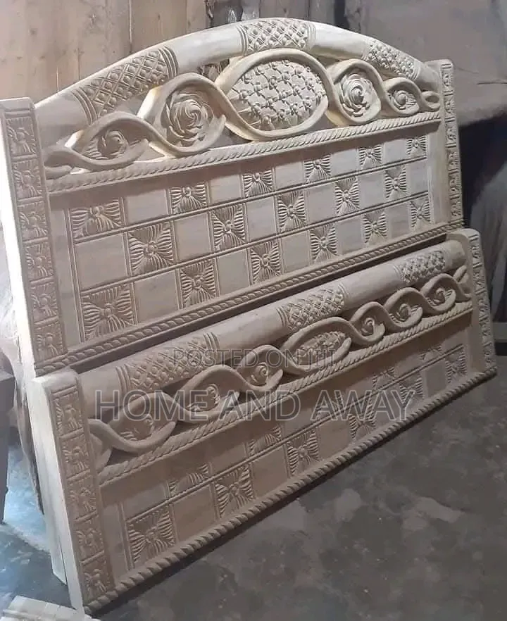 Flowered Headboard Wooden Beds in Any Colour/Size From 1,700,000/-