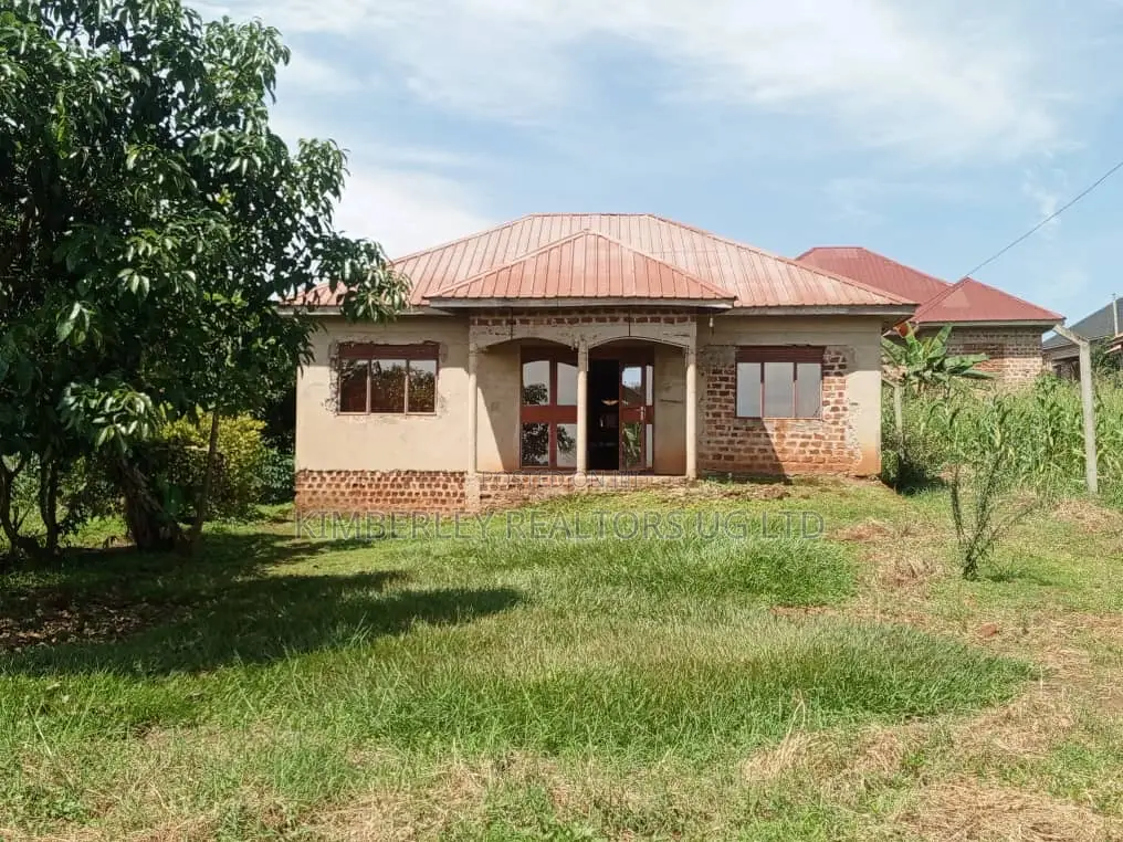 3bdrm House in Wakiso / Wakiso for sale