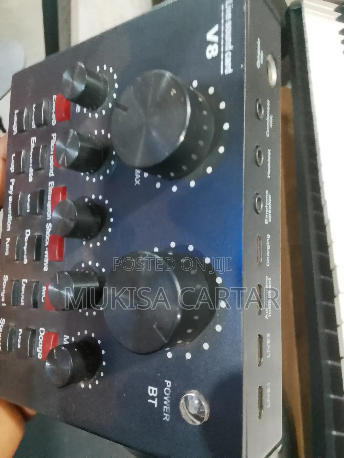 Live Soundcard V8