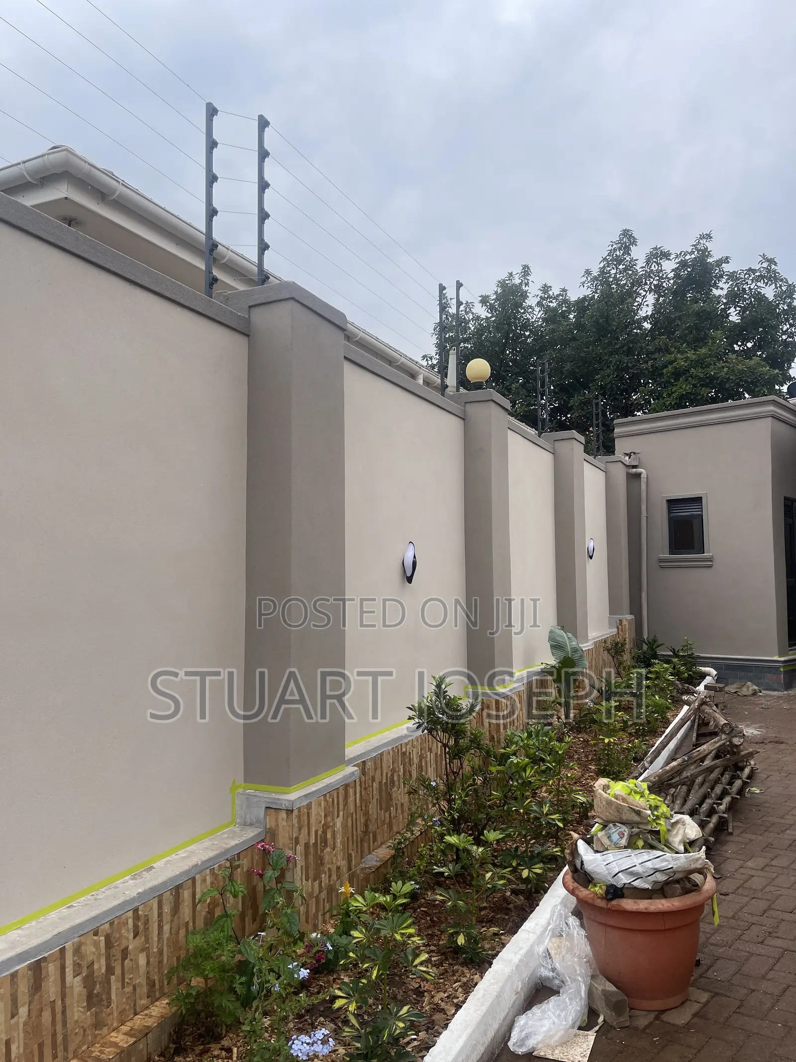 Electric Fence and Electric Fence Accessories