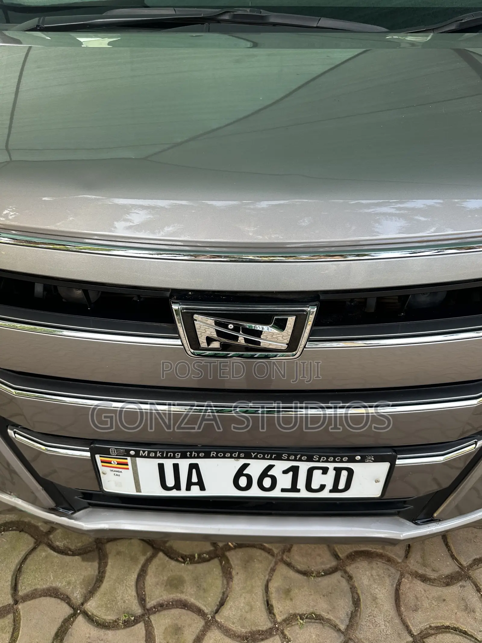 Toyota Noah 2.0 FWD (7 Seater) 2017 Gray