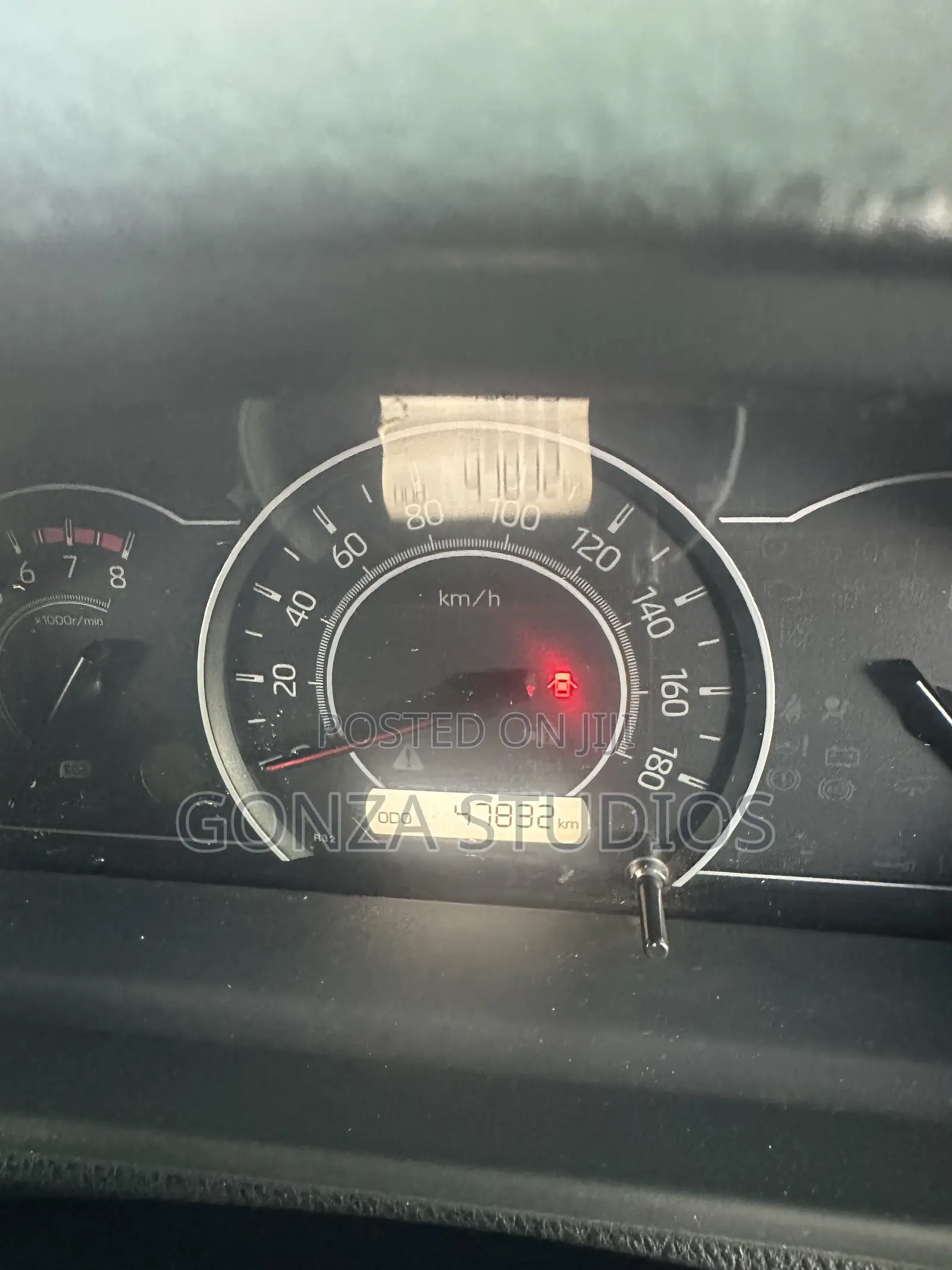 Toyota Noah 2.0 FWD (7 Seater) 2017 Gray