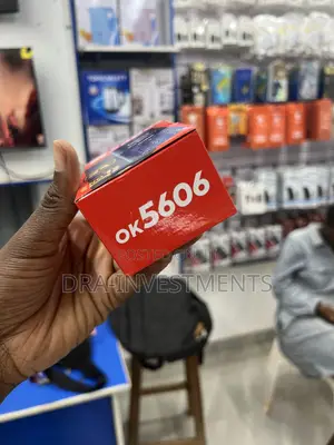 New EL A8 8 GB Blue